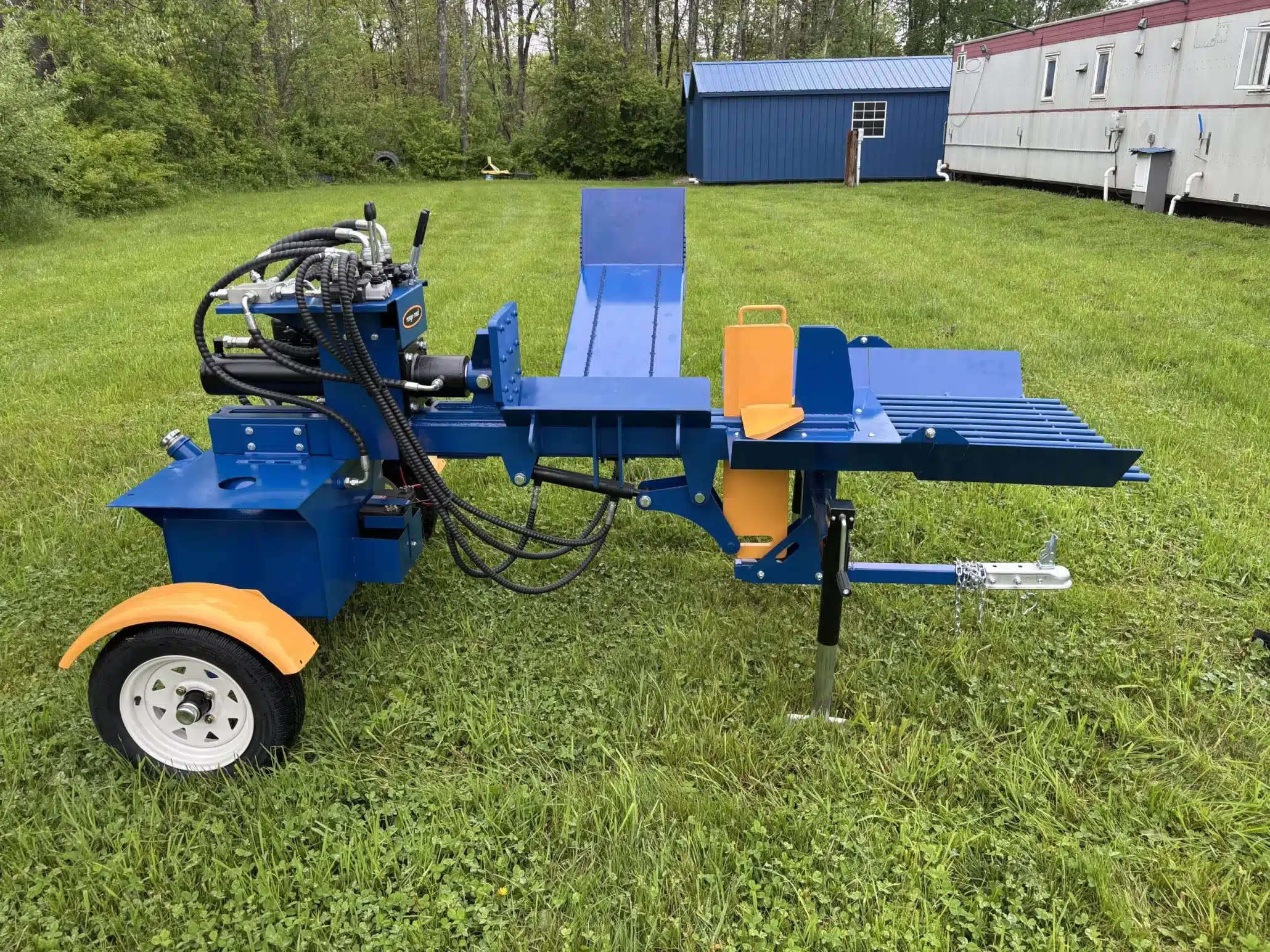 RR150 Hydraulic Log Splitter - Image 2